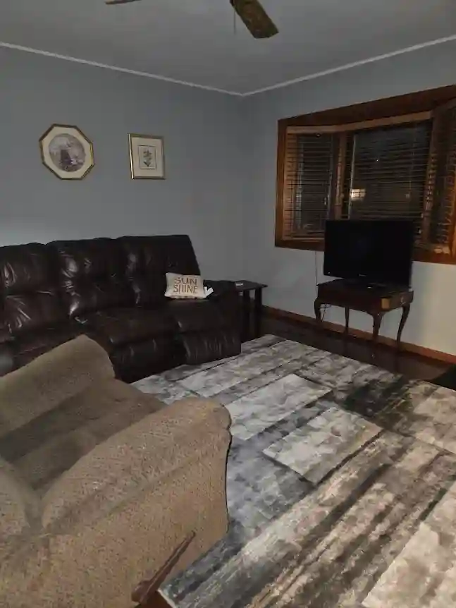 Rooms for rent utilities included