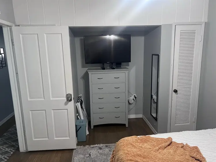 Furnished room with all utilities