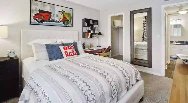 REALLY COOL ROOM