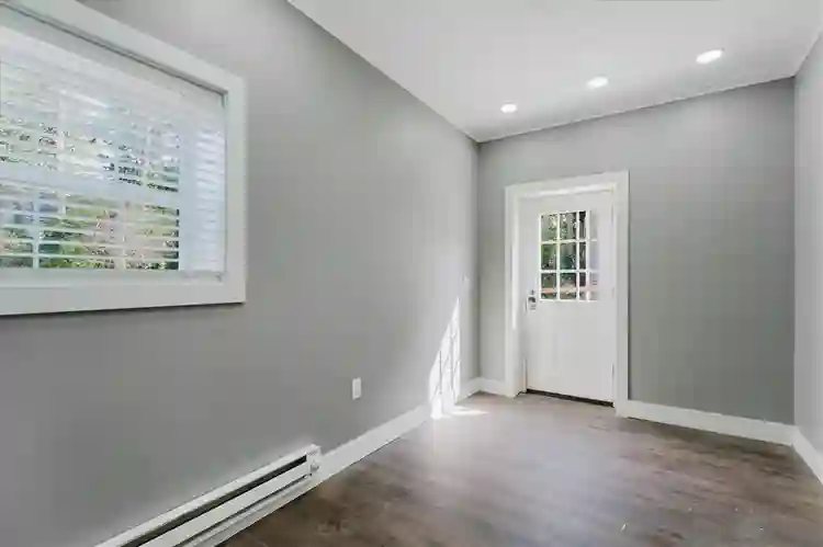 Room Near EMU – $825 Utilities Incl