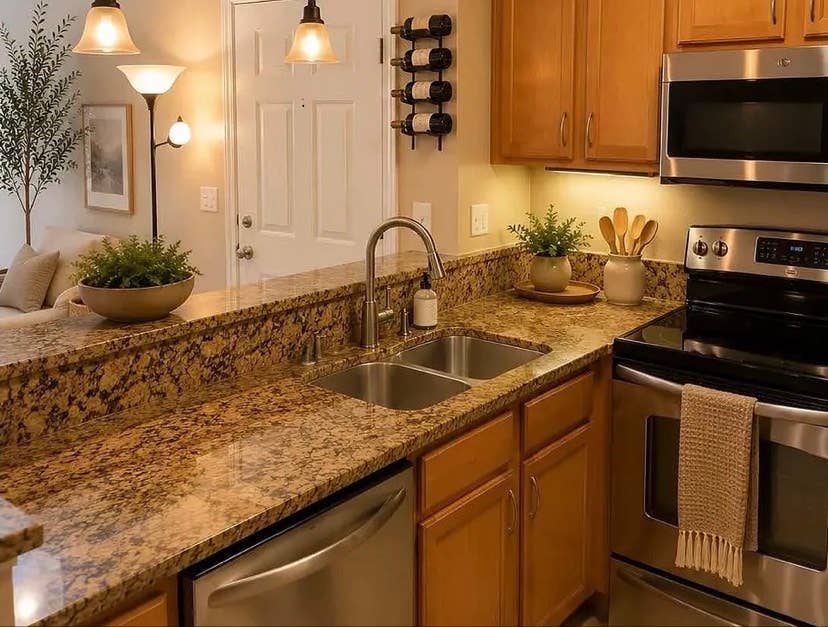 Master room available