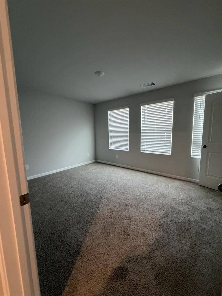 Roomate needed in Lebanon, TN