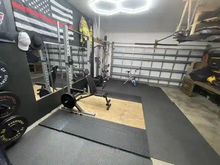 Private Room and bathroom for rent!