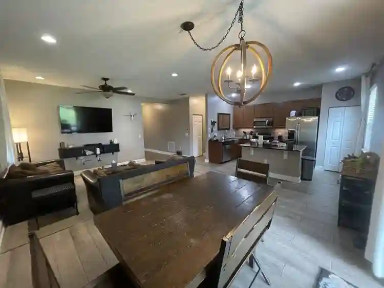 Private Room and bathroom for rent!