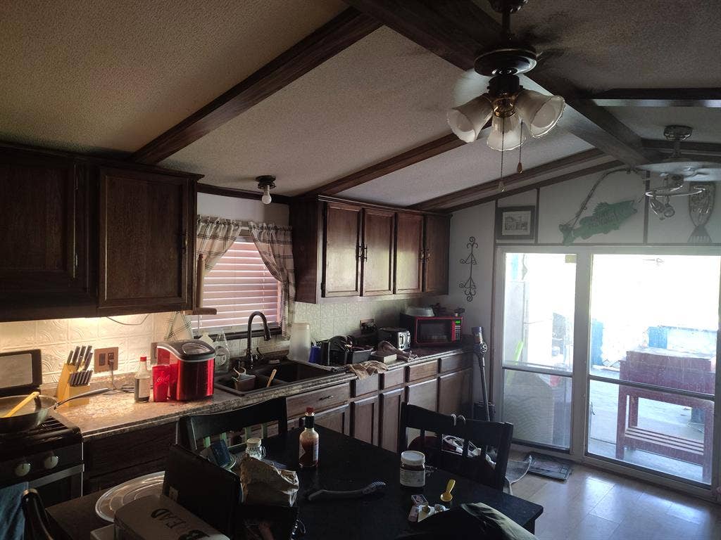 All Bills Paid lake property!!