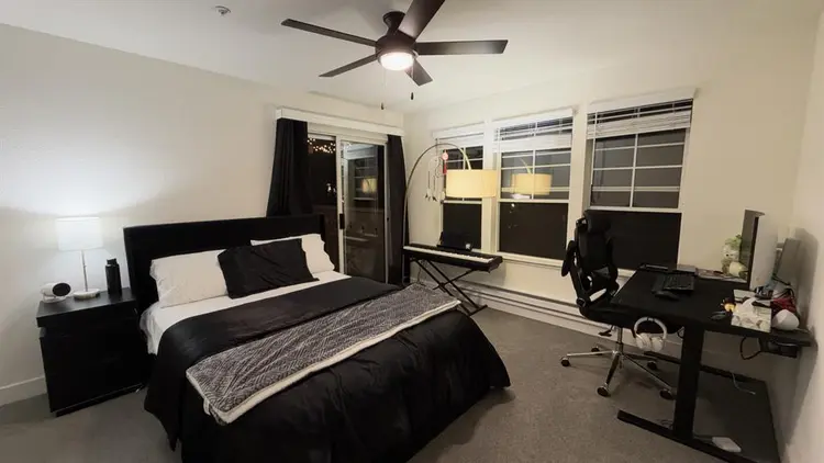 Private Room at Presidio Apartments