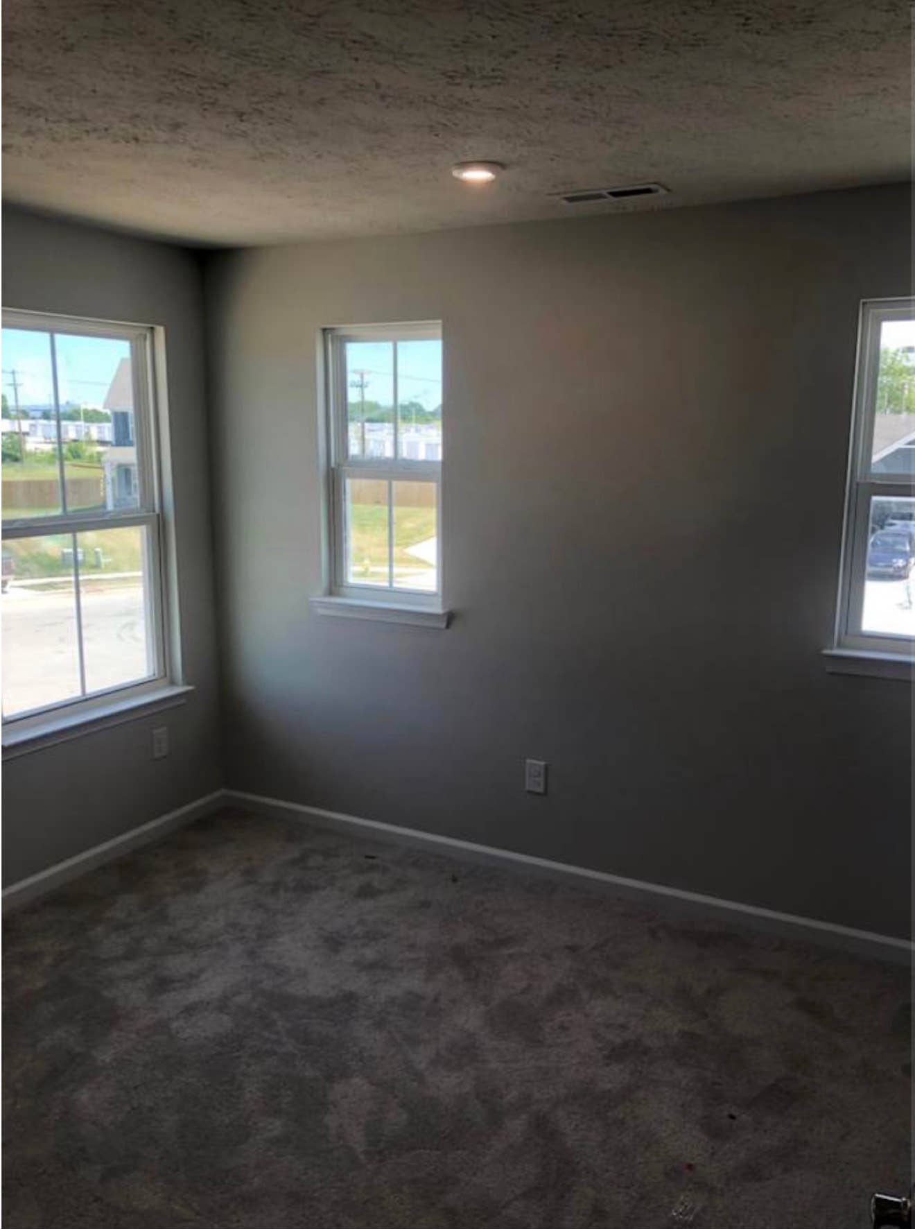 Room available for rent