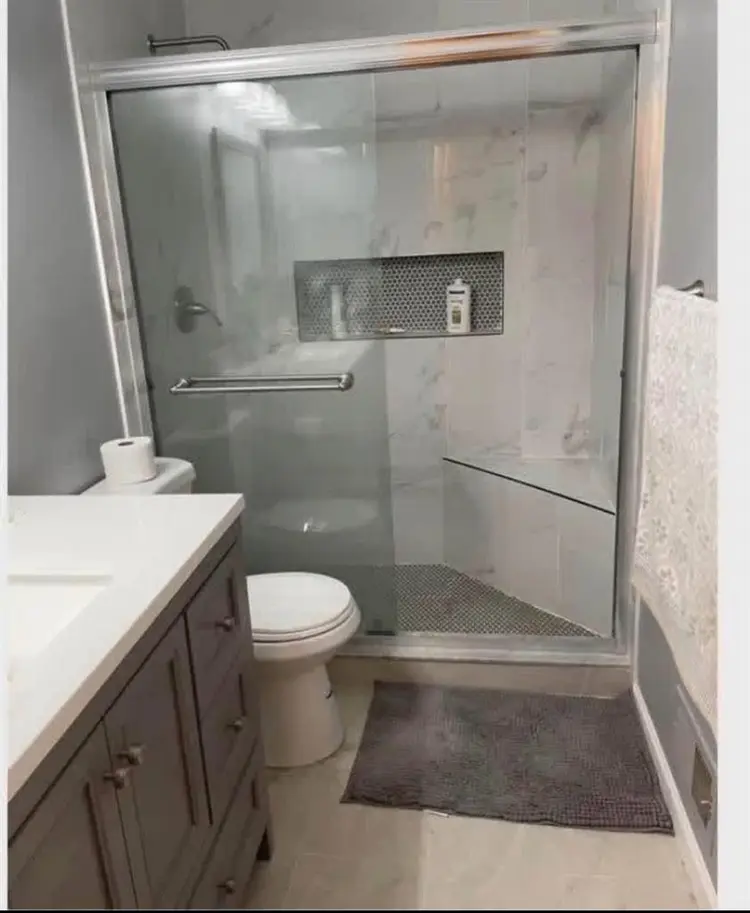 Looking for a roommate