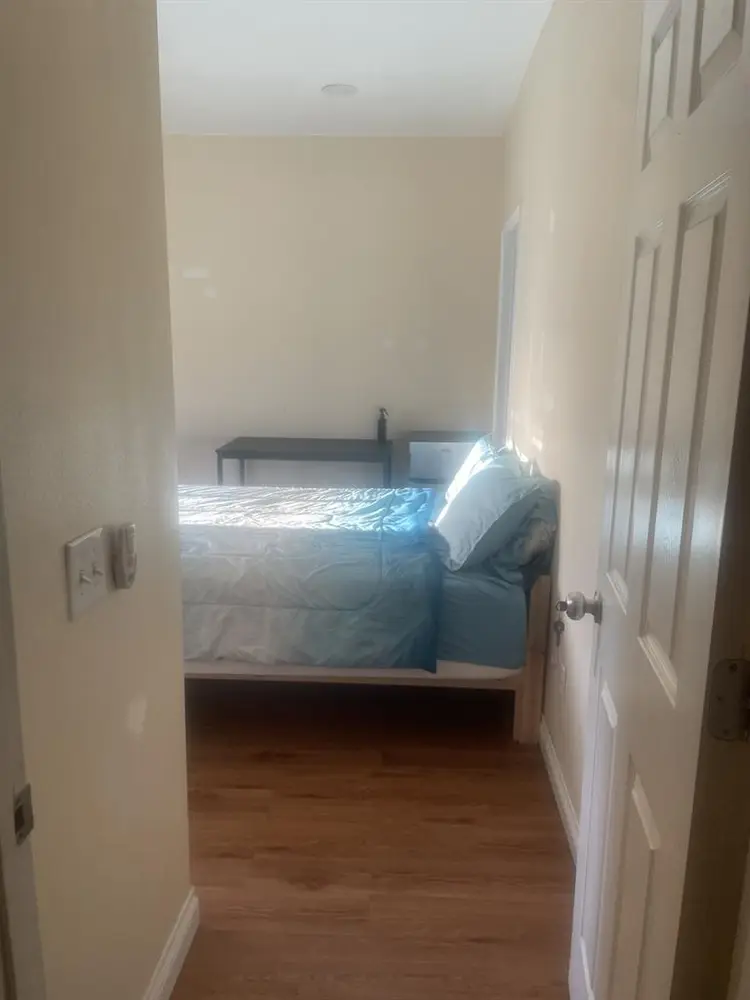 Large private room, closet, bath