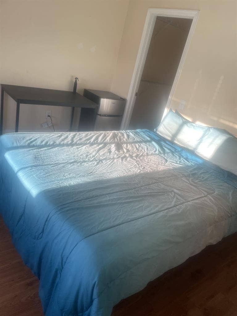 Large private room, closet, bath