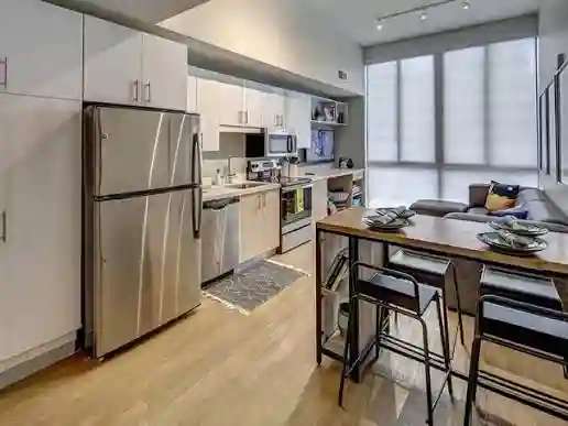 4B/3BA Lease Takeover Campus Edge