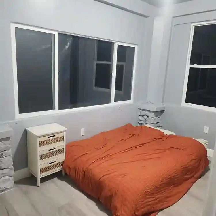 Rooms in Bradenton, Palmetto & SRQ