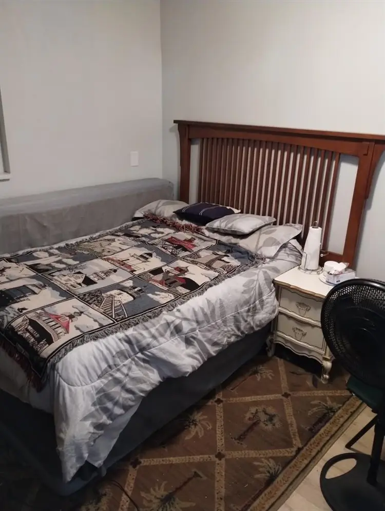 Rooms in Bradenton, Palmetto & SRQ