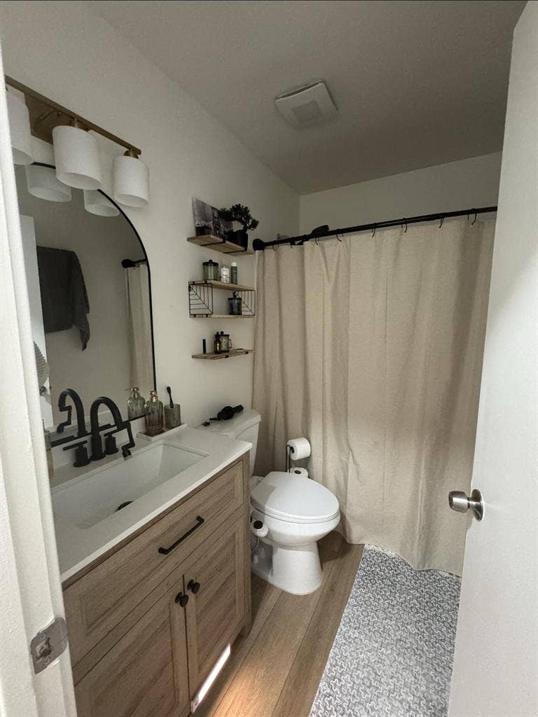 Furnished Room for Rent