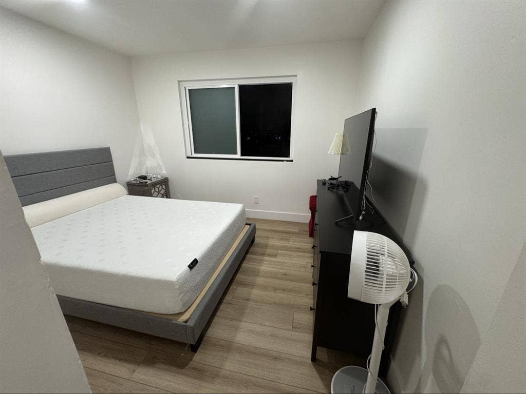 Furnished Room for Rent
