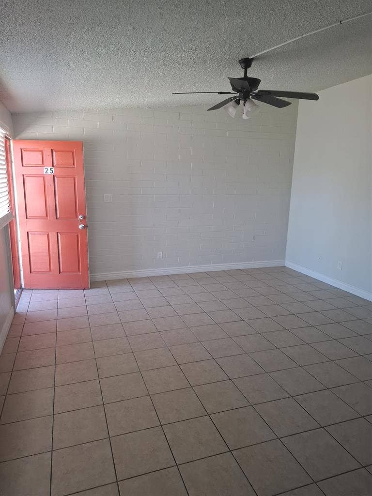 🏡 ROOM FOR RENT — $650/MONTH!