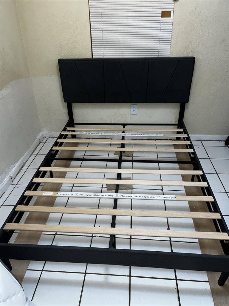 2 clean large bd rooms for rent