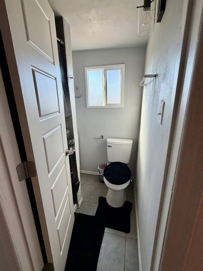 Fully Furnished Tiny Home.