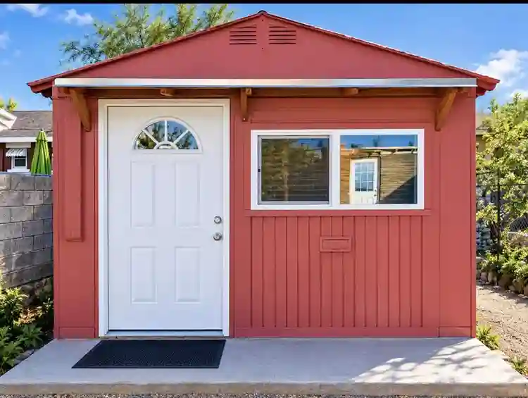 Fully Furnished Tiny Home.
