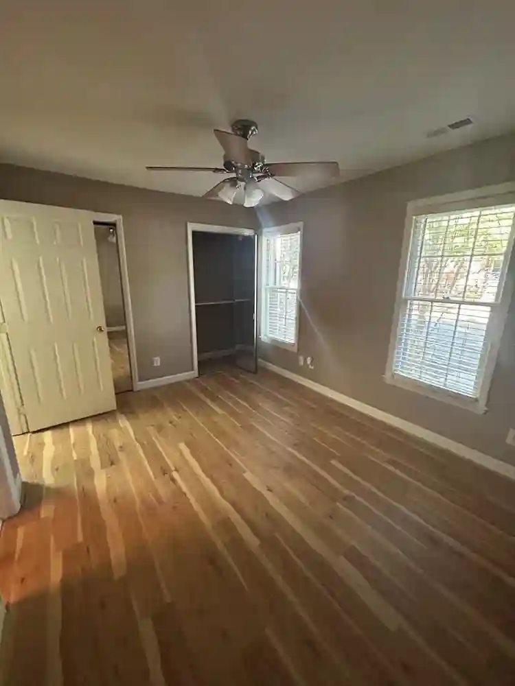 I would be the other roommate