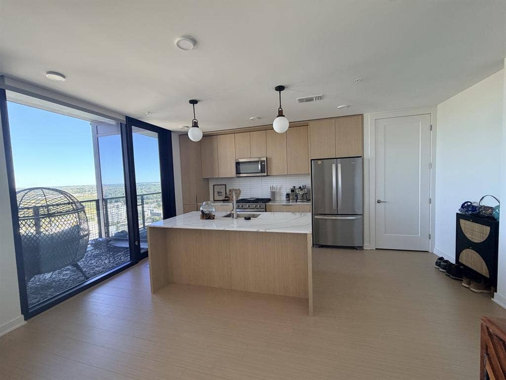 Luxury 1-Bedroom 1 Bath South End