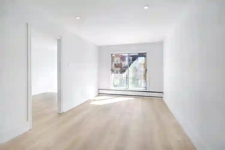 Bright & Spacious 1-Bedroom | NDG