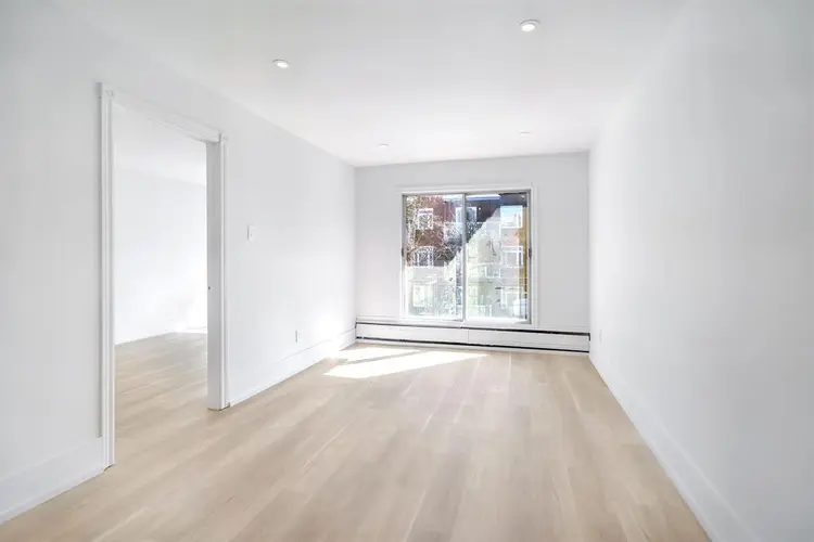 Bright & Spacious 1-Bedroom | NDG