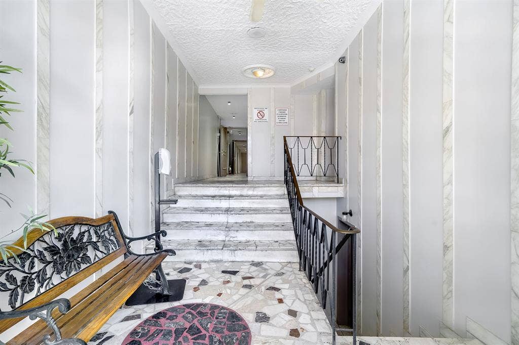 Bright & Spacious 1-Bedroom | NDG