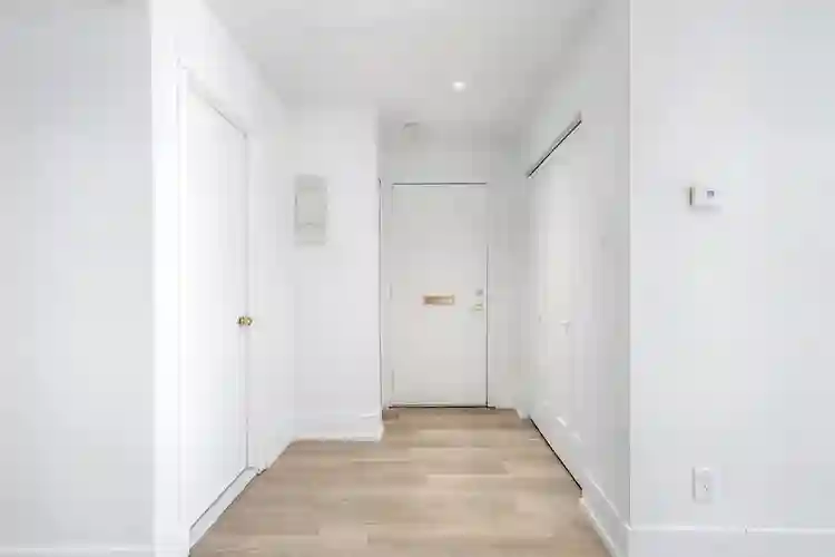 Bright & Spacious 1-Bedroom | NDG