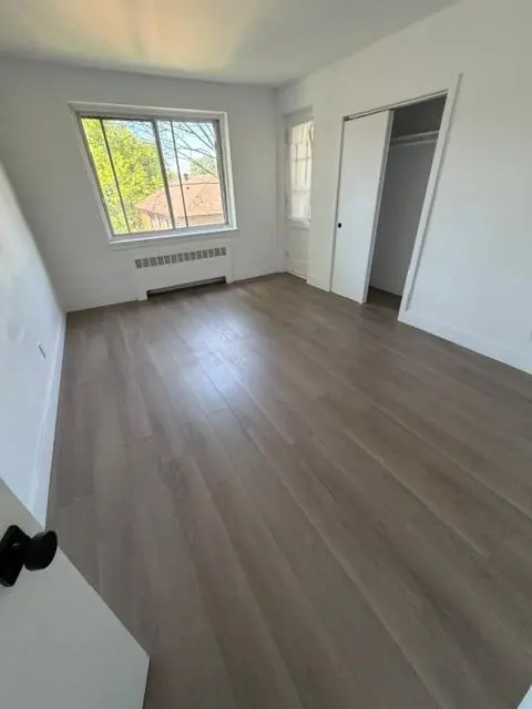 Bright & Cozy 2-Bedroom Retreat