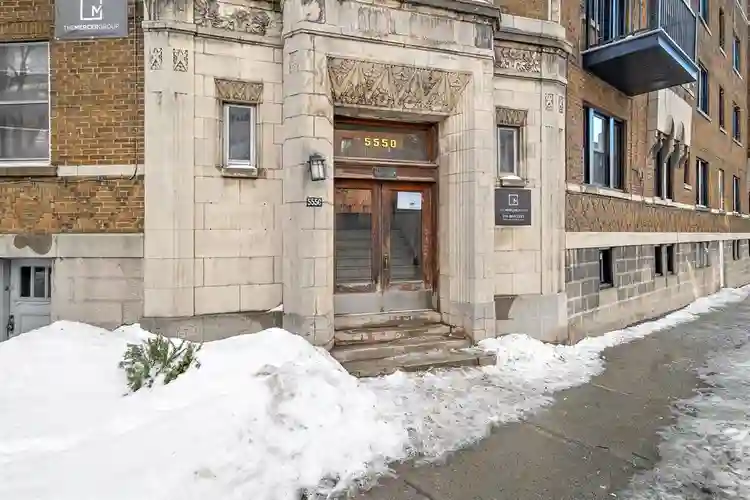 Bright & Modern 2-Bedroom | CDN-NDG
