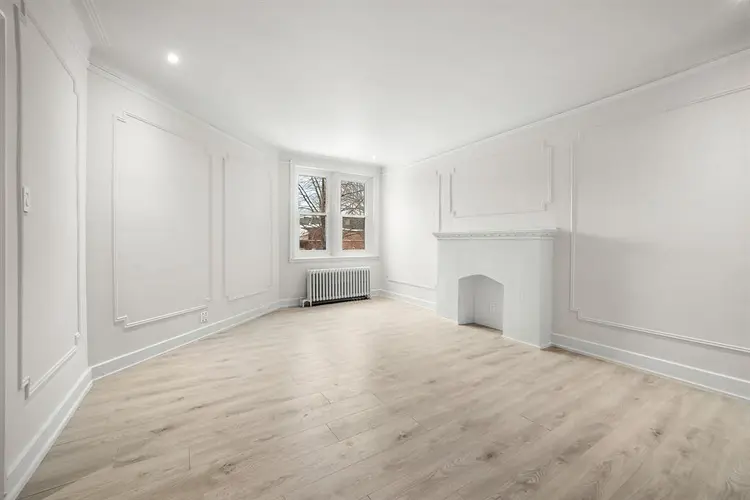 Bright & Modern 2-Bedroom | CDN-NDG