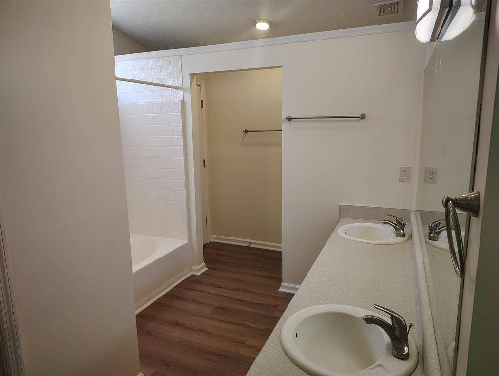 3 BR in Marietta