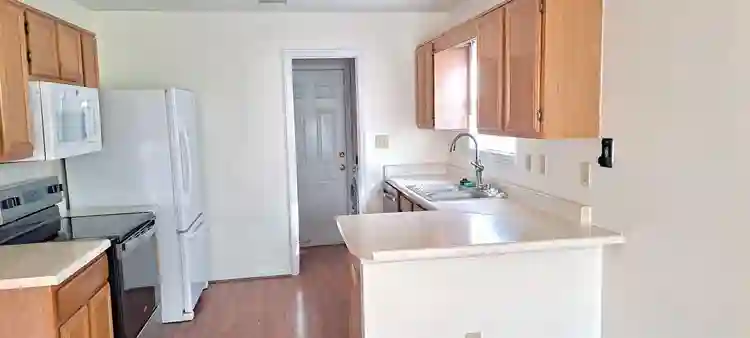 3 BR in Marietta