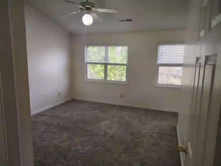 3 BR in Marietta