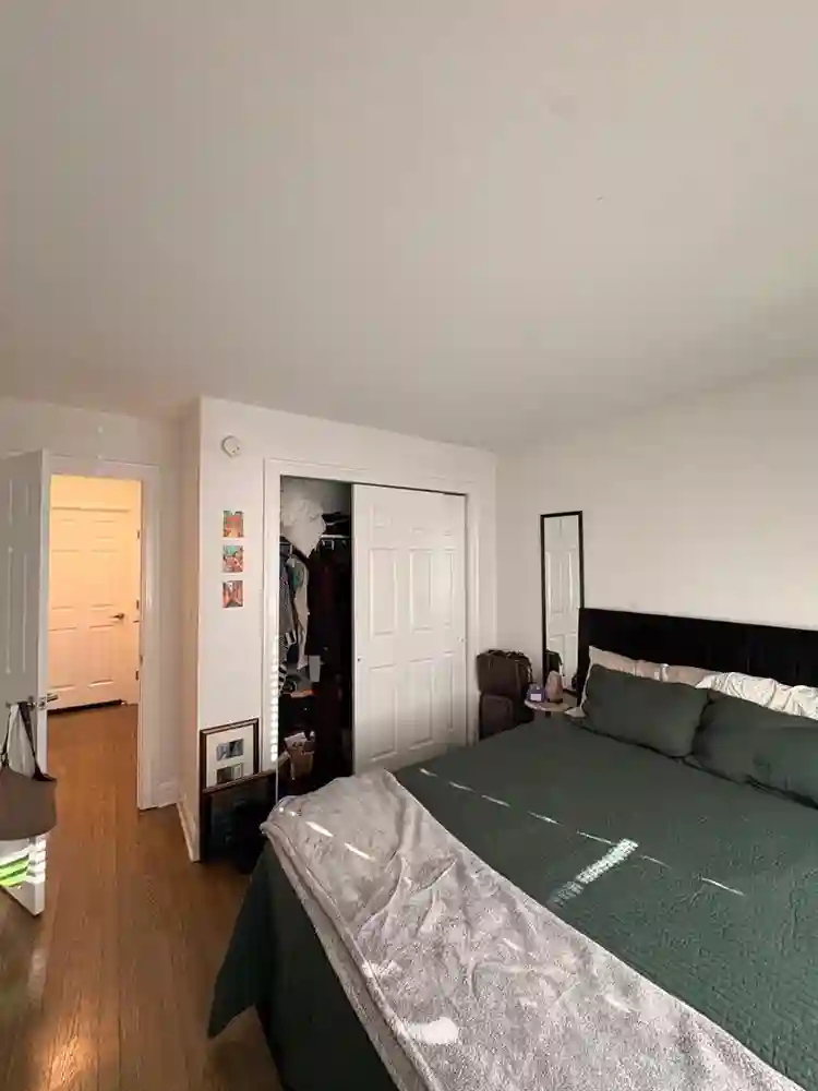 Renting a room in a 2bedr00m apartm