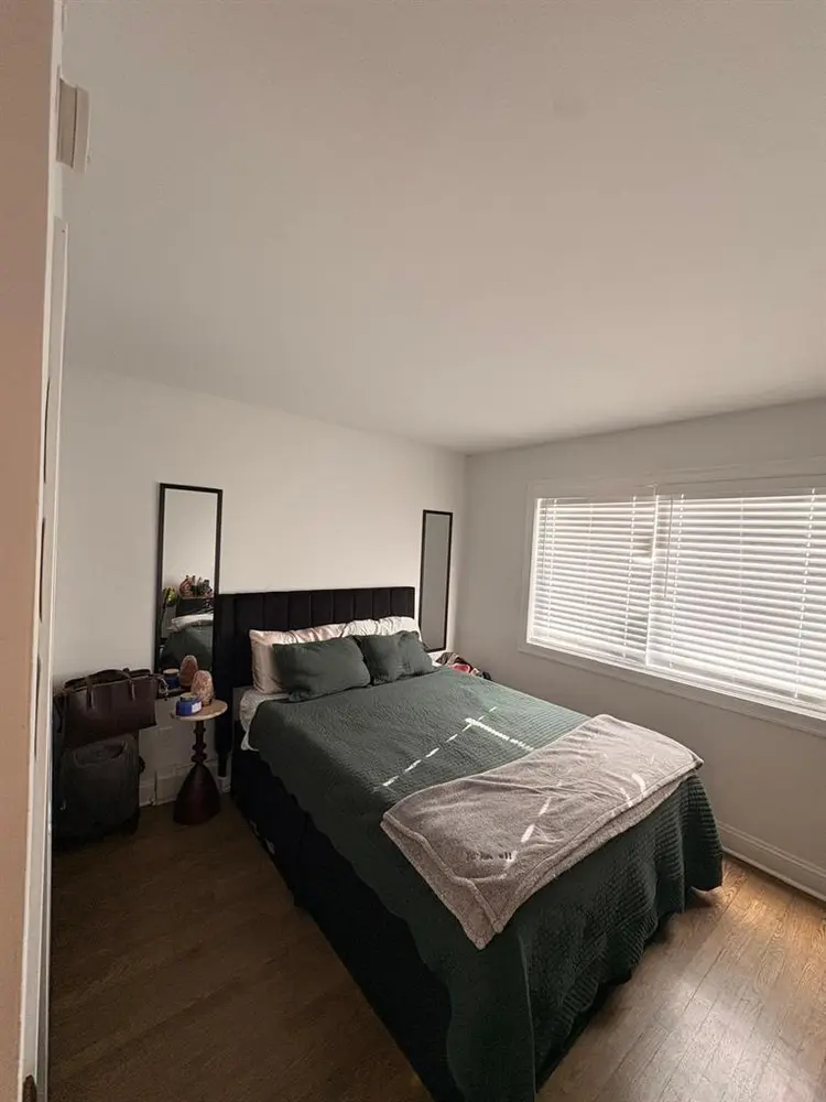 Renting a room in a 2bedr00m apartm