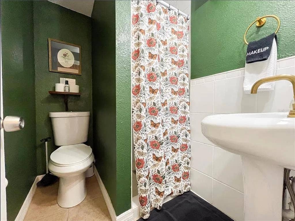 2 bedrooms available