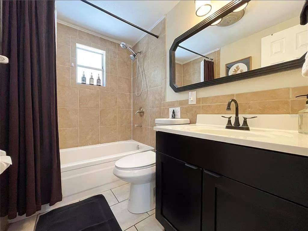 2 bedrooms available