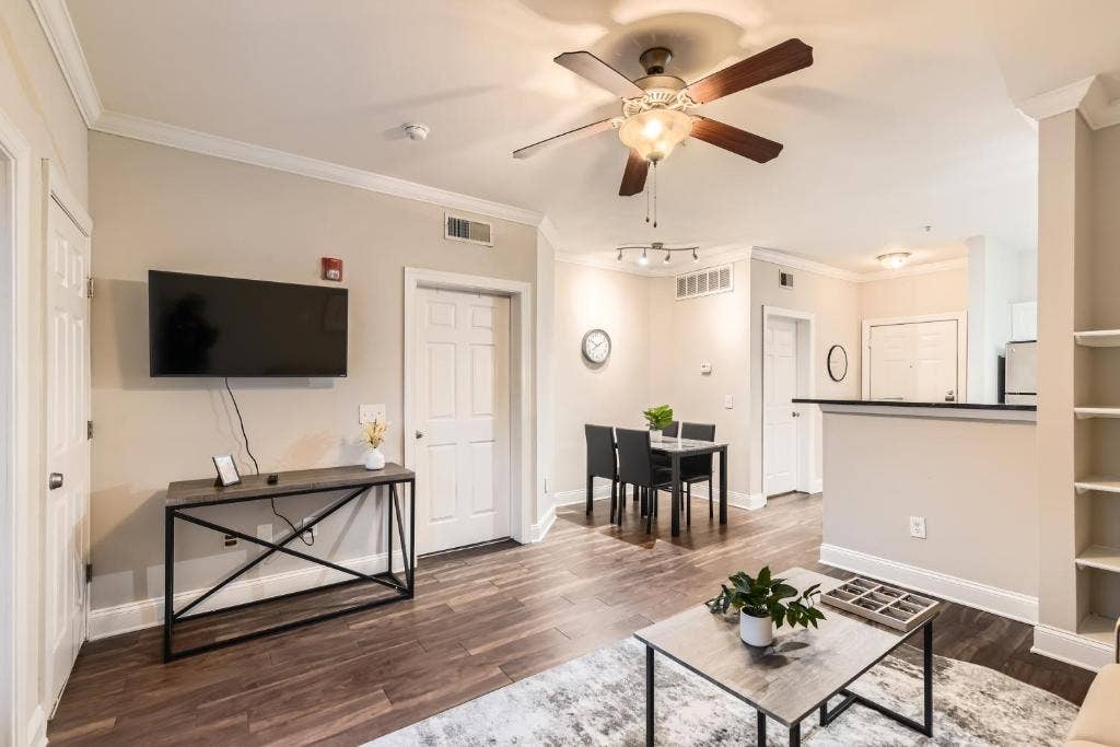 Stylish City Living at 849 Beacon