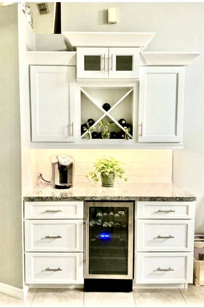 Roomate needed