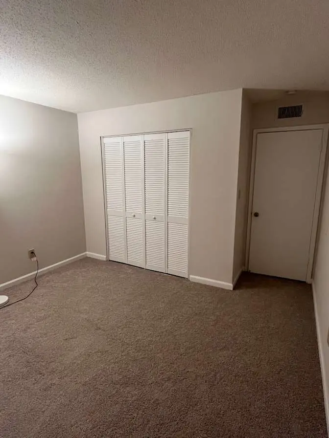 Roommate Wanted