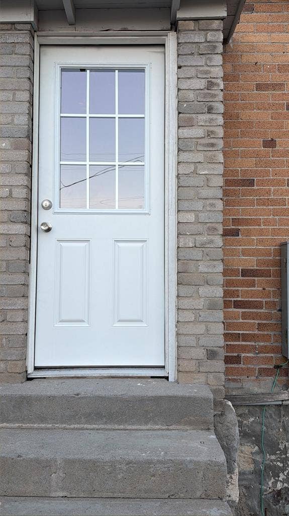 Your own separate entrance room.