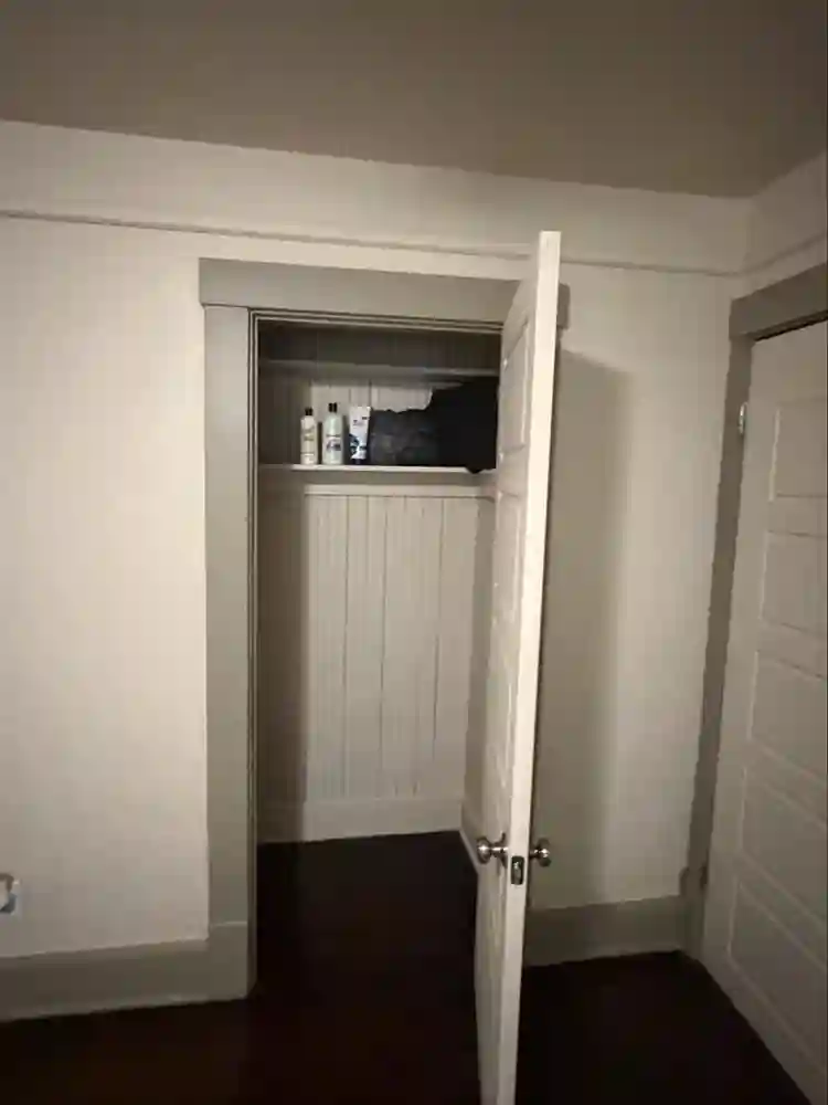 Cozy private room.