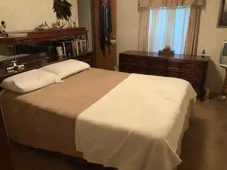 Quiet home in the country
