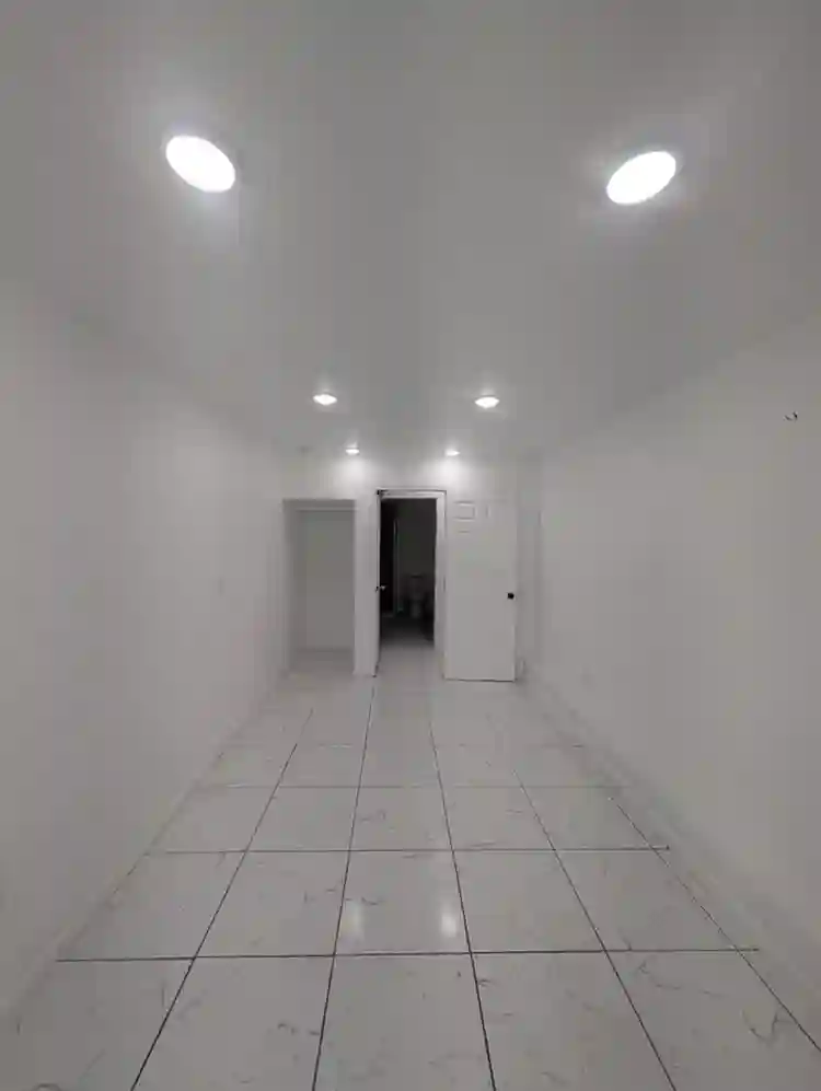 Private Room with Private Entrance
