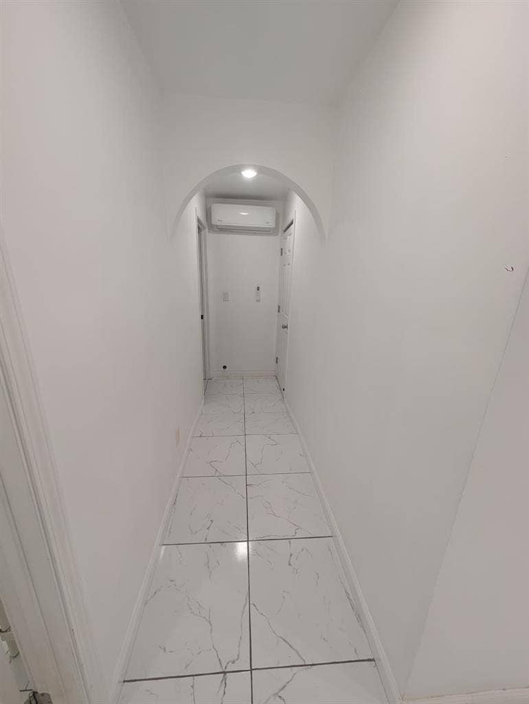 Private Room with Private Entrance