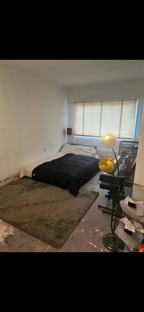Large bedroom with private bathroom