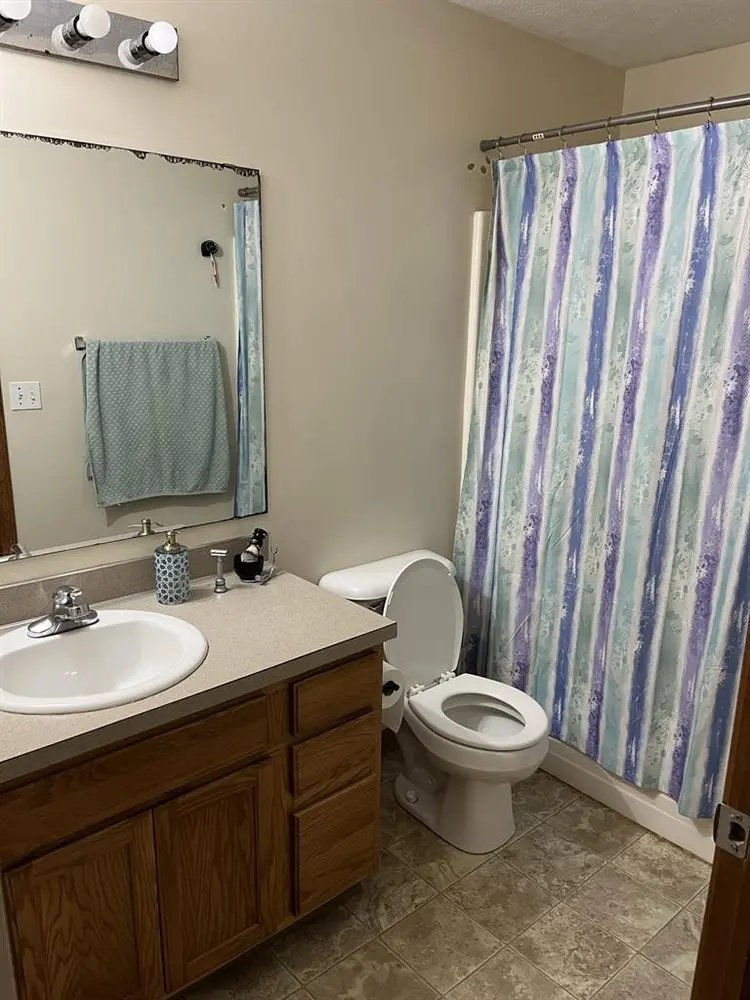 Zeeland Room For Rent