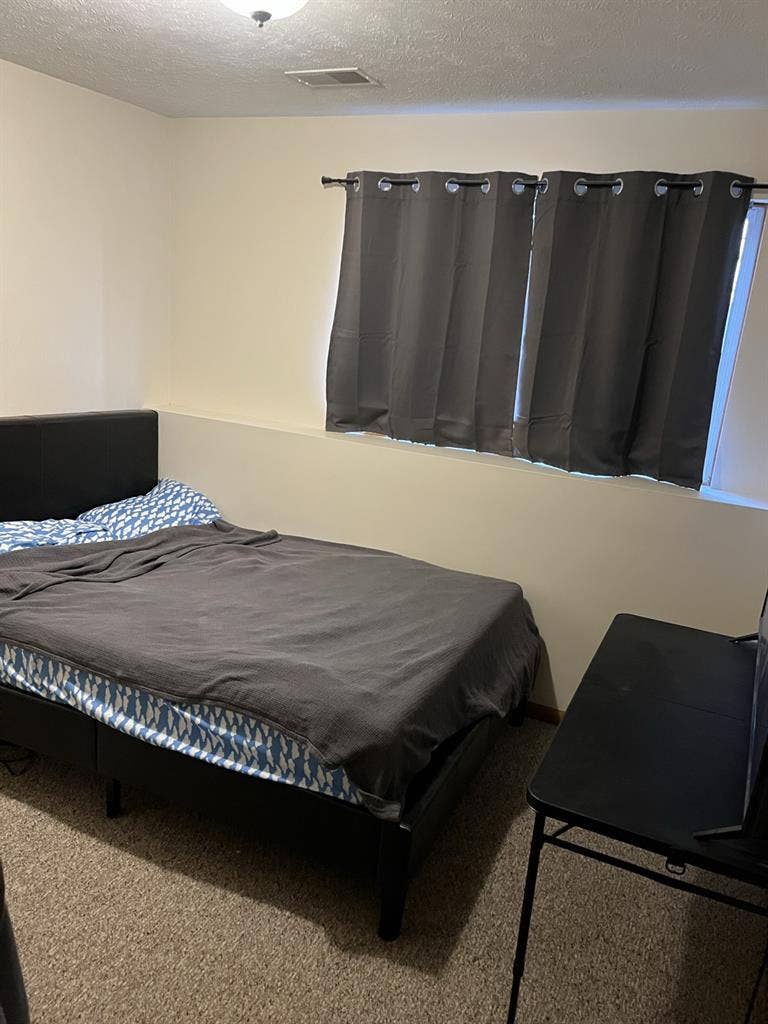 Zeeland Room For Rent